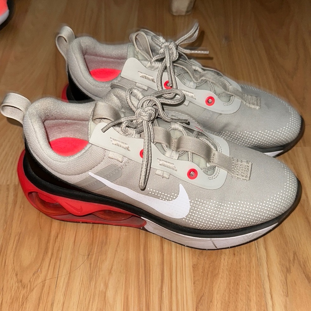 Women's Nike Air Max